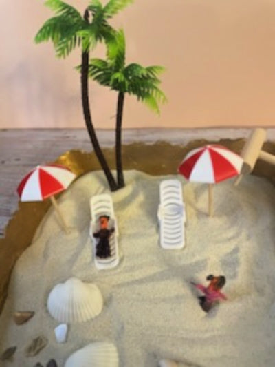 Beach Zen Garden: Desktop Meditation Toy with Miniature Beach Decor