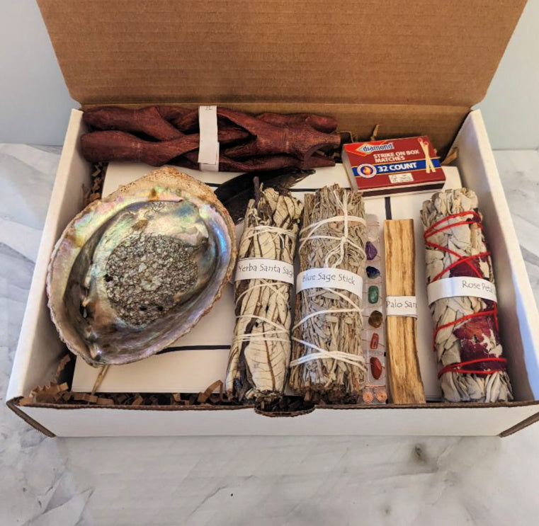 10 Piece Smudge Kit